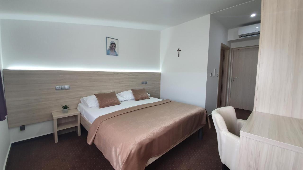 Hotel Glorija Međugorje المظهر الخارجي الصورة